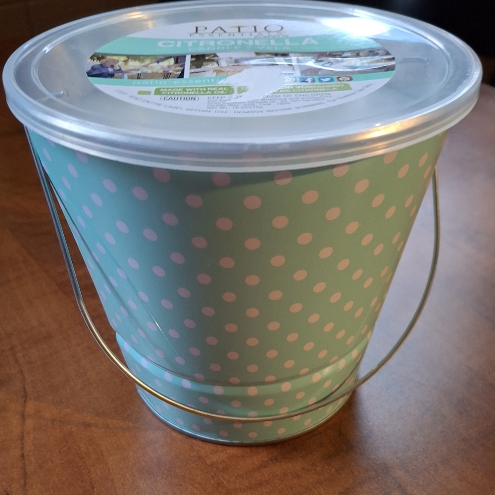 Patio Essentials Citronella Bucket Candle 21092GEO2